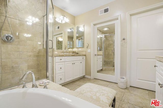 13031 Villosa Place 122, Playa Vista, CA 90094