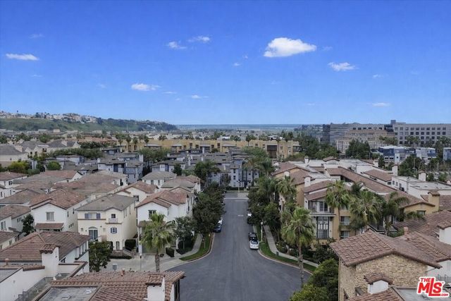 13031 Villosa Place 122, Playa Vista, CA 90094