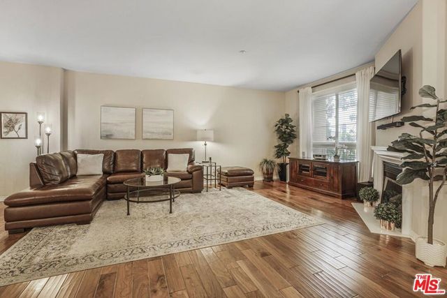 13031 Villosa Place 122, Playa Vista, CA 90094