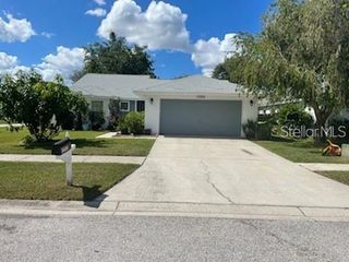 13202 PINE CREEK CIRCLE, Riverview, FL 33579