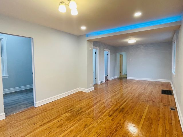 3106 S MAY Street, Chicago, IL 60608