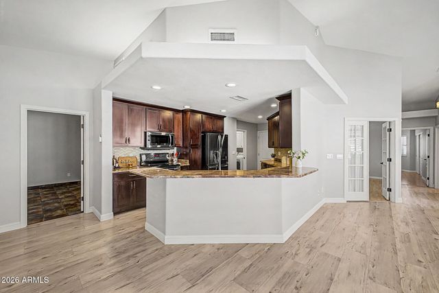 5830 E MCKELLIPS Road 20, Mesa, AZ 85215