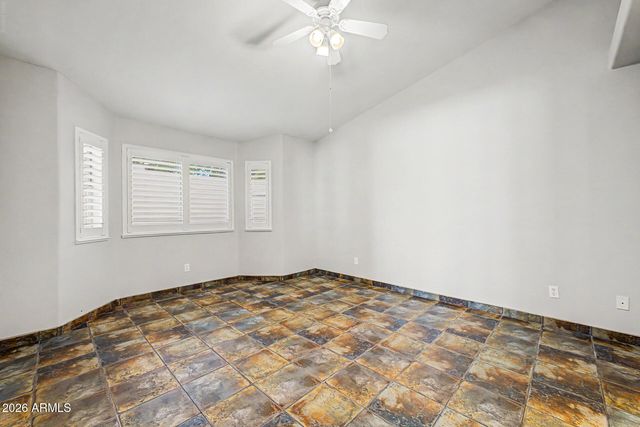 5830 E MCKELLIPS Road 20, Mesa, AZ 85215