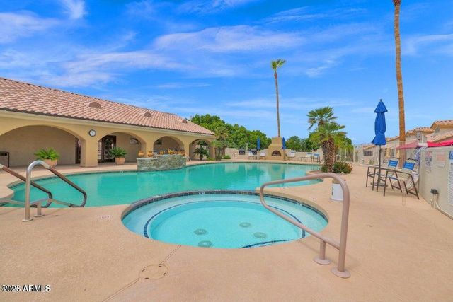 5830 E MCKELLIPS Road 20, Mesa, AZ 85215