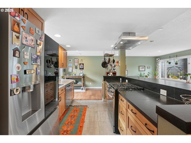 637 Se LINN St E, Portland, OR 97202