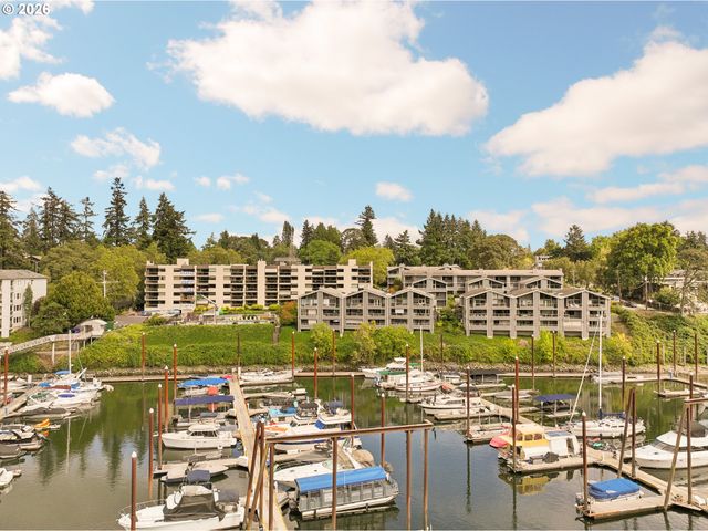 637 Se LINN St E, Portland, OR 97202