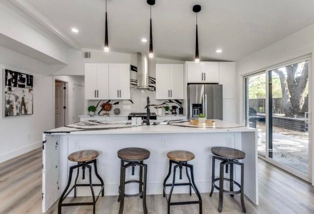 13306 Flagstone Lane, Dallas, TX 75240