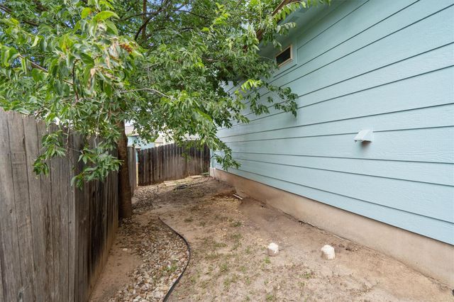 5908 Red Bud Ridge LN, Austin, TX 78744