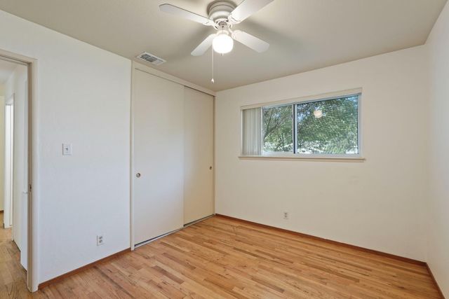 9317 Mark St, Elk Grove, CA 95624