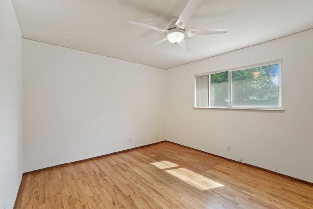 9317 Mark St, Elk Grove, CA 95624