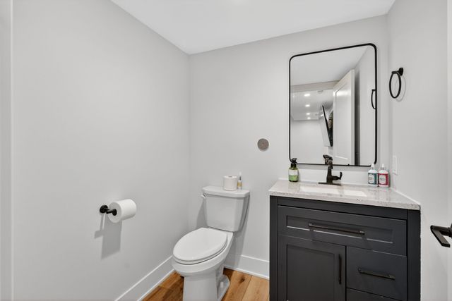 9114 S 91st Court, West Des Moines, IA 50266