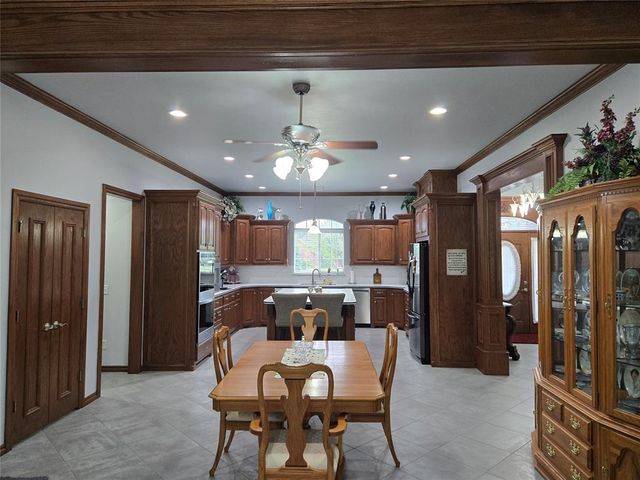 16406 Sandstone Circle, Choctaw, OK 73020