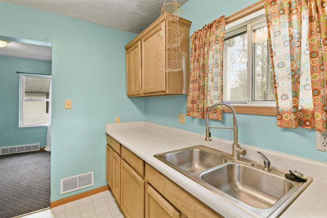 113 Rosemary Avenue, Madison, WI 53714
