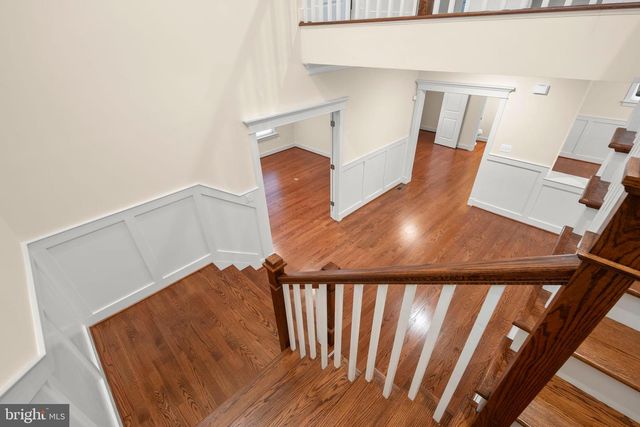 217 PLEASANT ST SW, Vienna, VA 22180