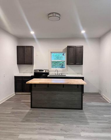 506 Hill Avenue, Ava, MO 65608