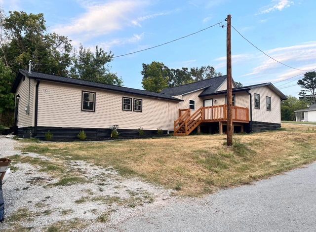 506 Hill Avenue, Ava, MO 65608