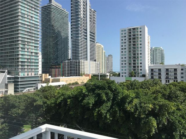 115 SW 11 ST 802, Miami, FL 33130