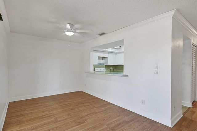 6343 MANATEE AVENUE W, Bradenton, FL 34209