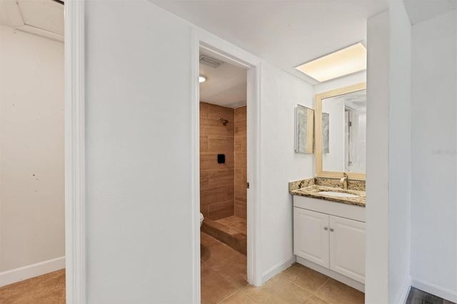 6343 MANATEE AVENUE W, Bradenton, FL 34209