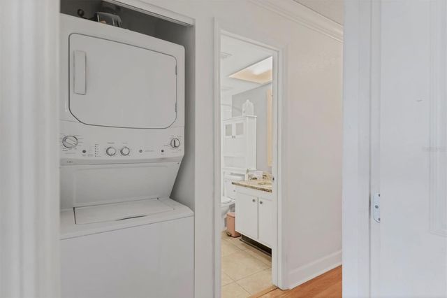 6343 MANATEE AVENUE W, Bradenton, FL 34209