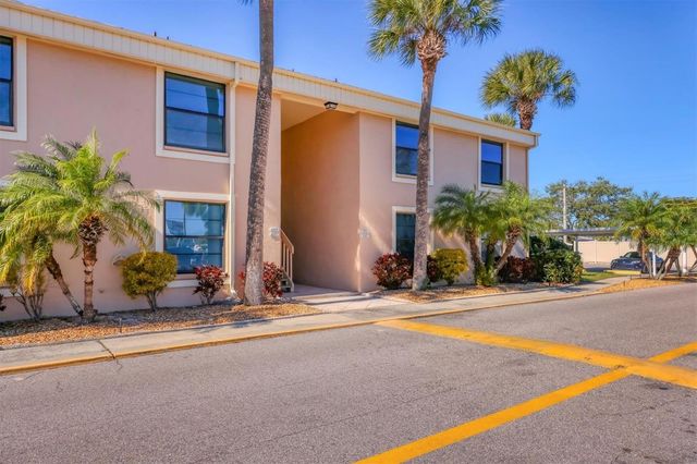 6343 MANATEE AVENUE W, Bradenton, FL 34209