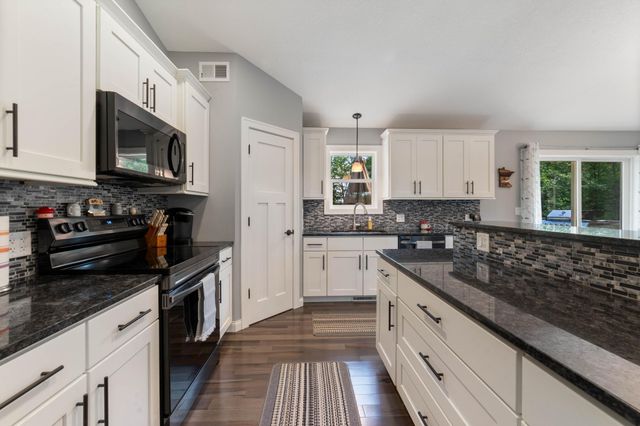 3959 Peyton Lane, Hermantown, MN 55811