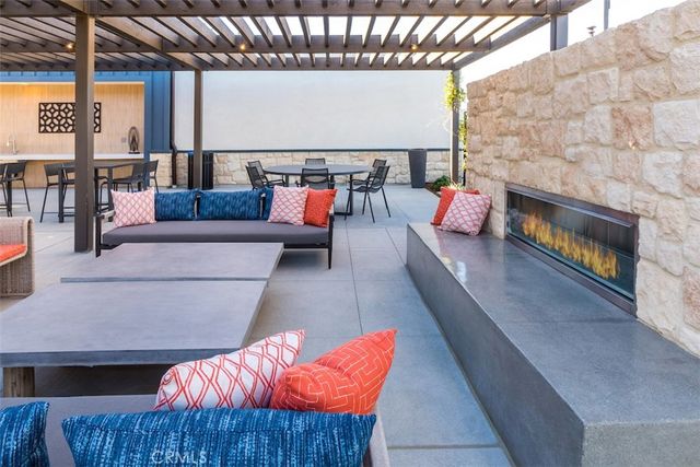 4154 S S. WILDFLAX PASEO 103, Ontario, CA 91761