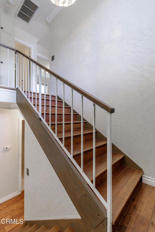 Image 18 of property listing at 5991 Canon Court, Ventura, CA 93003