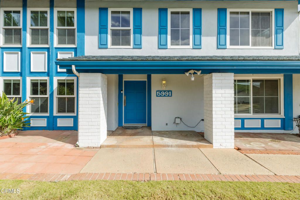 Image 3 of property listing at 5991 Canon Court, Ventura, CA 93003