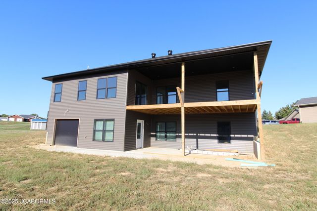 435 DOVER COURT, Holts Summit, MO 65043