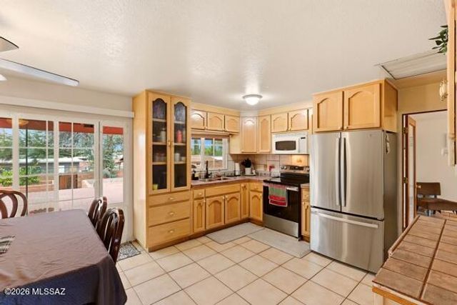 3420 S Santee Avenue, Tucson, AZ 85730