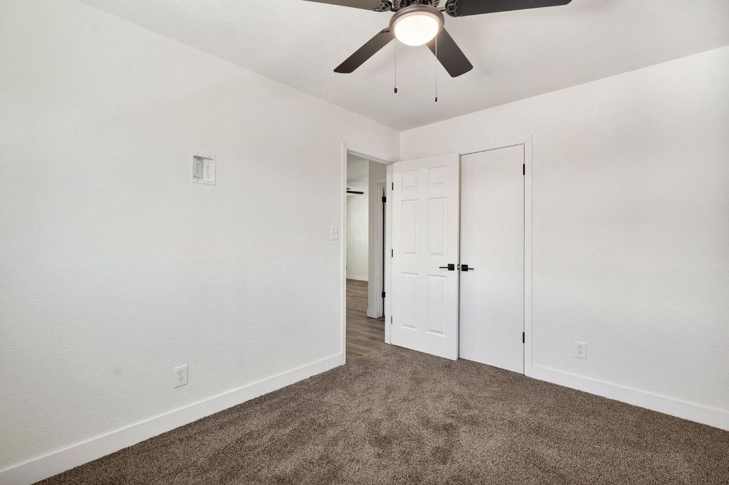 Image 19 of property listing at 12559 W E, Biola, CA 93606