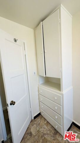 383 Redondo Avenue D, Long Beach, CA 90814