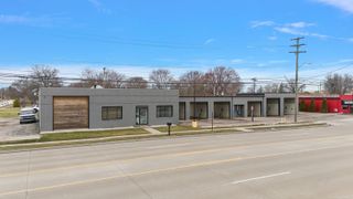 30201 Little Mack Avenue, Roseville, MI 48066