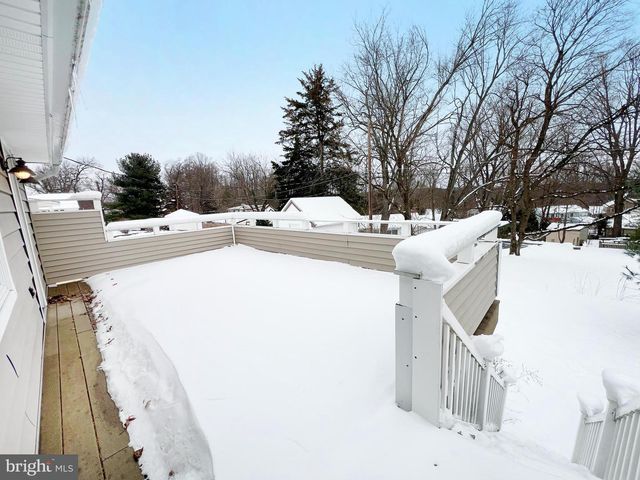 450 LINDEN AVE, Doylestown, PA 18901