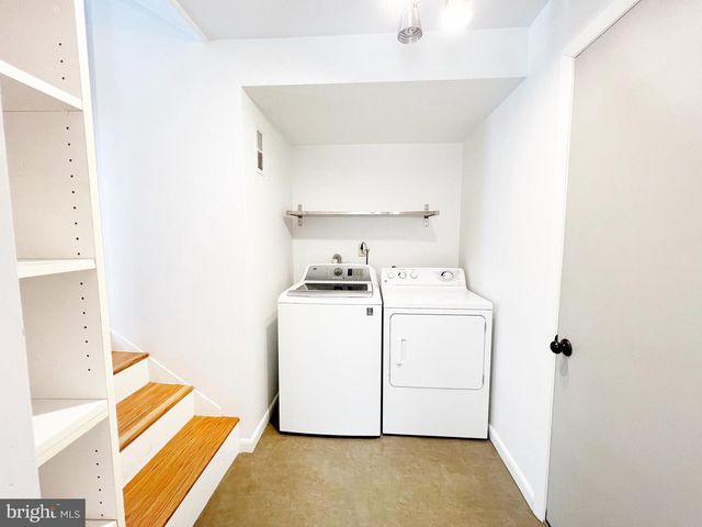 450 LINDEN AVE, Doylestown, PA 18901