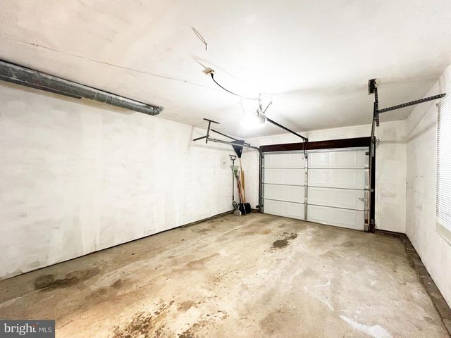 450 LINDEN AVE, Doylestown, PA 18901