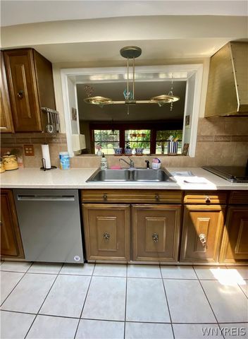 189 High Park Blvd Boulevard, Amherst, NY 14226