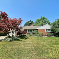 189 High Park Blvd Boulevard, Amherst, NY 14226