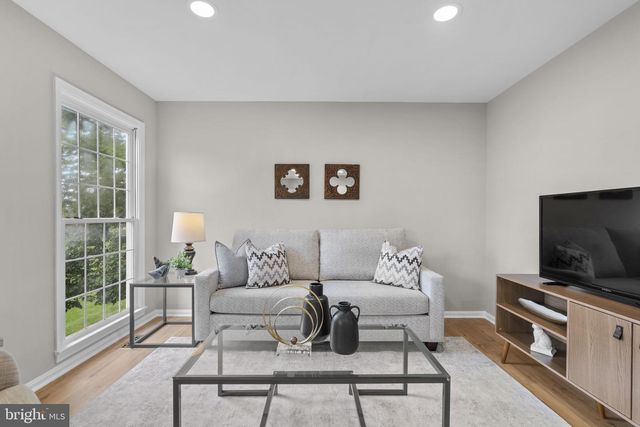 8101 CHELABERRY CT, Gaithersburg, MD 20879