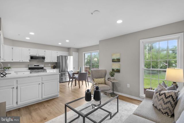 8101 CHELABERRY CT, Gaithersburg, MD 20879