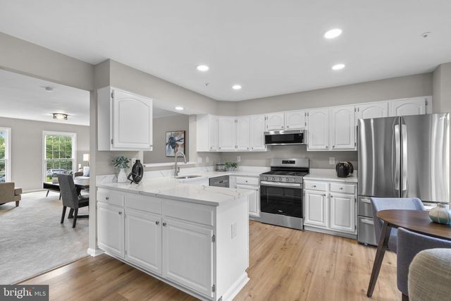 8101 CHELABERRY CT, Gaithersburg, MD 20879