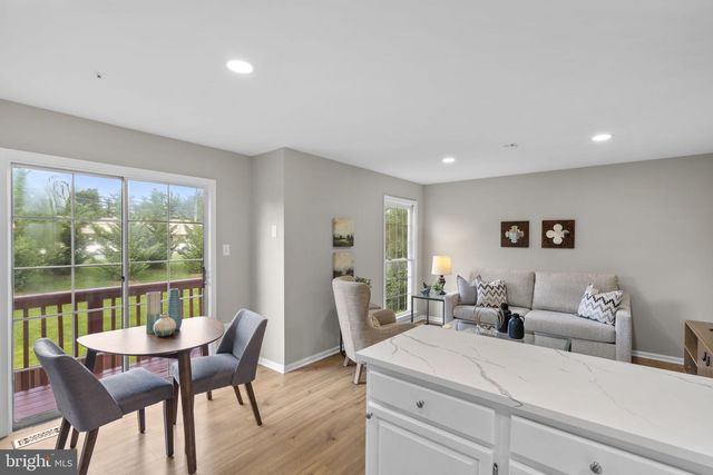 8101 CHELABERRY CT, Gaithersburg, MD 20879
