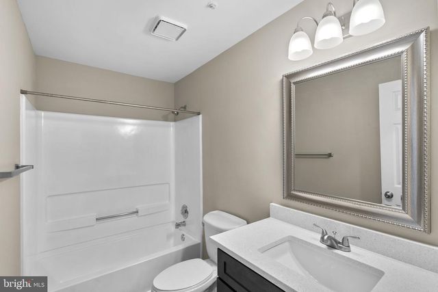 8101 CHELABERRY CT, Gaithersburg, MD 20879