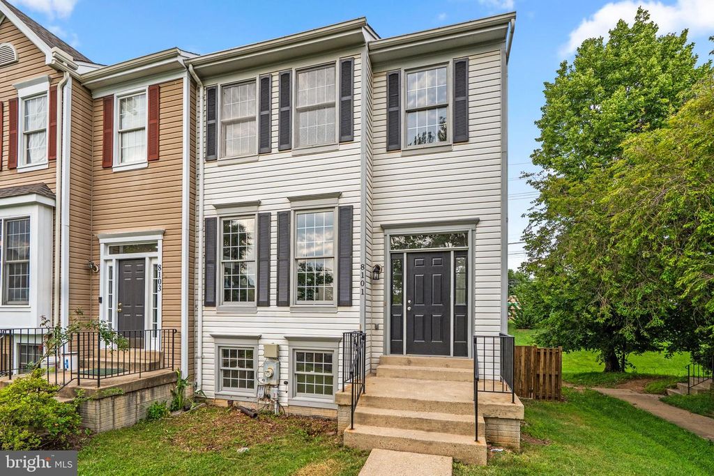 Image 1 of property listing at 8101 CHELABERRY CT, Gaithersburg, MD 20879