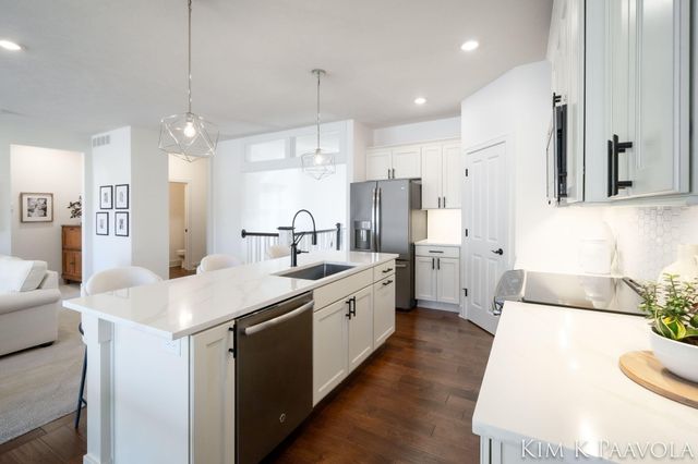 7757 Black Cherry Way SE 75, Caledonia, MI 49316