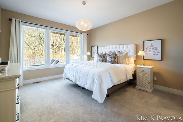 7757 Black Cherry Way SE 75, Caledonia, MI 49316