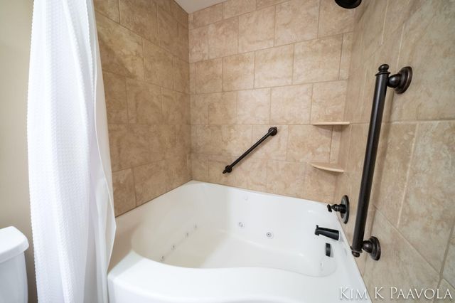 7757 Black Cherry Way SE 75, Caledonia, MI 49316