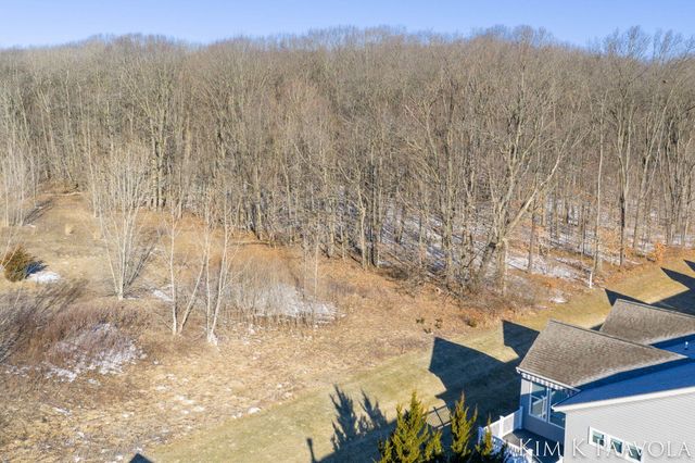 7757 Black Cherry Way SE 75, Caledonia, MI 49316