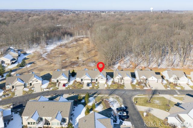 7757 Black Cherry Way SE 75, Caledonia, MI 49316